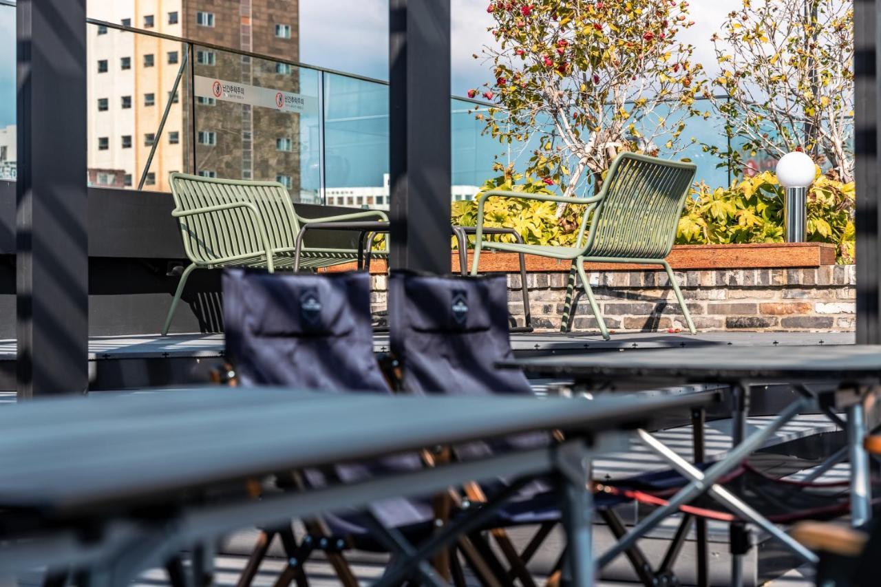 Brosis Hotel Busan Exterior photo